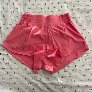 Women's Lululemon Hotty Hot High Rise 2.5” Lined Short - Hot Pink